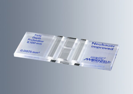 The Counting Chamber Neubauer Improved, depth 0.1mm, double net ruling, dark line without clamps, and 2 cover glasses (0.4mm thick) is shown on a gray gradient background.