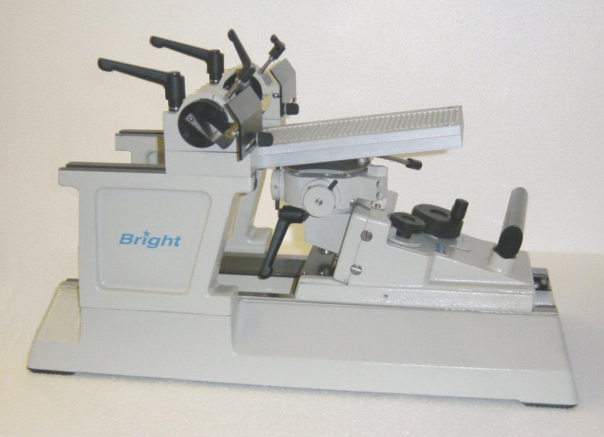 Bright 8000 Retracting Base Sledge Microtome with standard Knife Holder