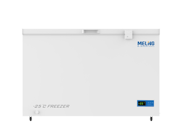 Introducing the Biomedical Chest Freezer -10 to -25°C, 358lt: a white commercial freezer featuring a digital temperature display on the front. With a range of -10 to -25°C and branded with "MELNG Biomedical" on the top right, it ensures optimal storage for your critical needs.